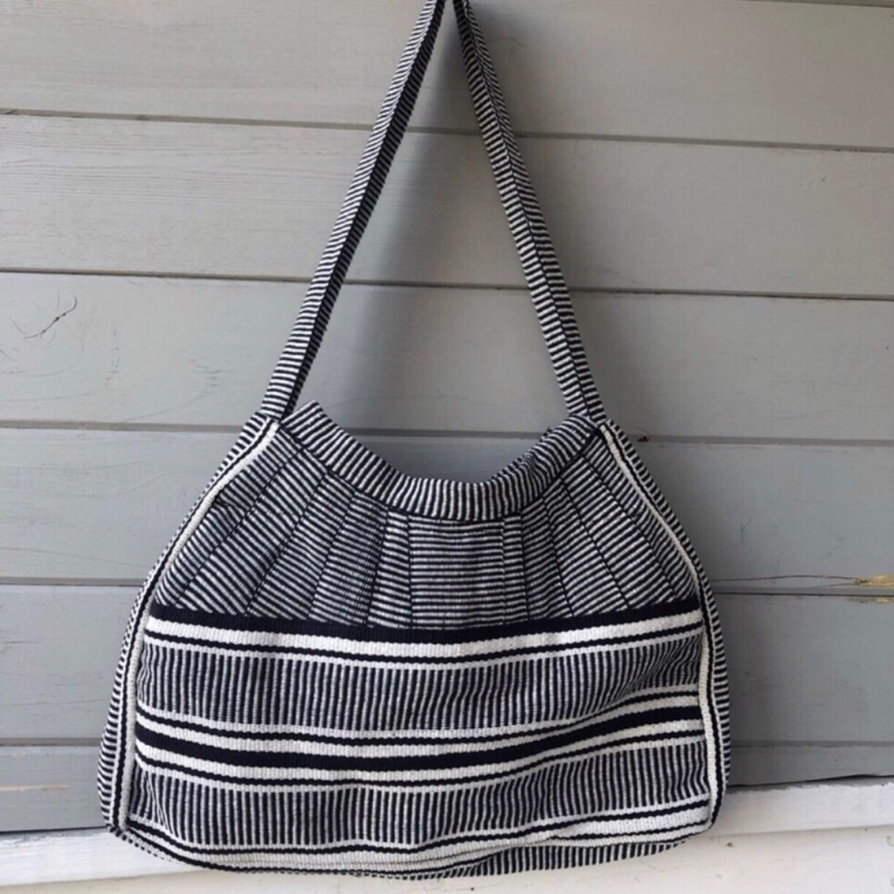 Bethany Anthropologie Cotton Aztec Boho Style Bag. In good overall condition.